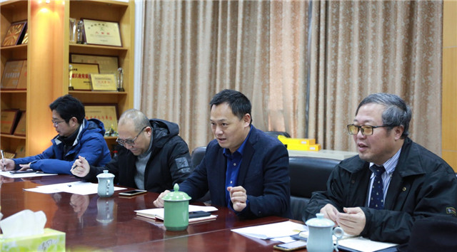 15514102289726044AD2.jpg 3.jpg